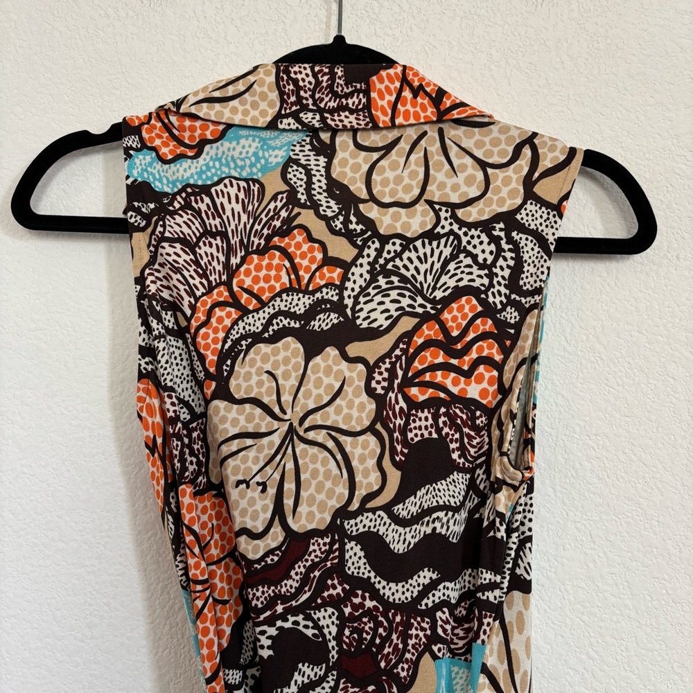 Diane Von Furstenberg Collared Sleeveless Wrap Mi… - image 6